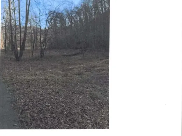 9999 Cave Branch Rd, Manchester, KY 40962