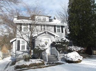 1542 Cascade Rd, Youngstown, OH 44511