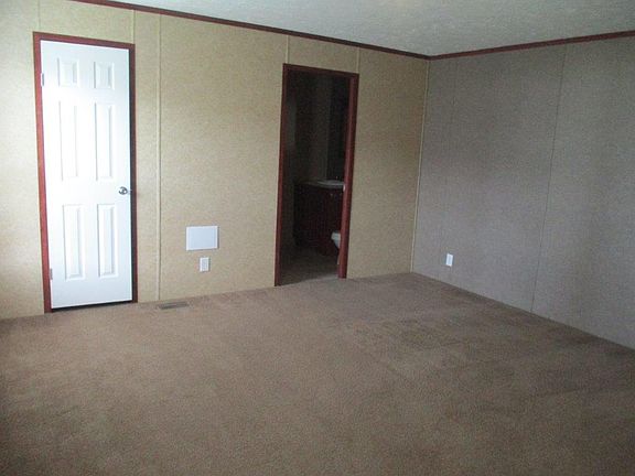 3rd image of 2937 Mallow St #705