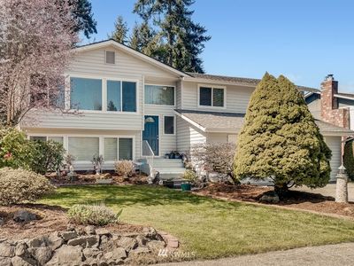 10617 165th Pl NE, Redmond, WA, 98052