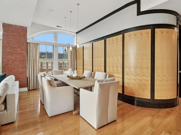 174 Washington Street image 13 of 33