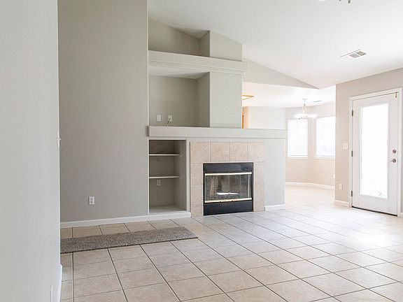 2nd image of 3621 E Vista Dr