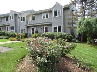 40 Waterview Dr UNIT F, Smithfield, RI 02917