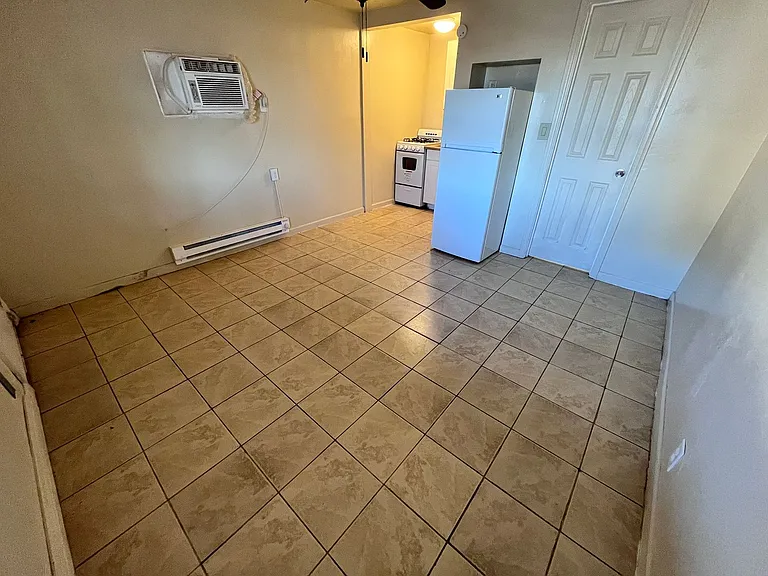 4675 E Benson Hwy — Photo 4