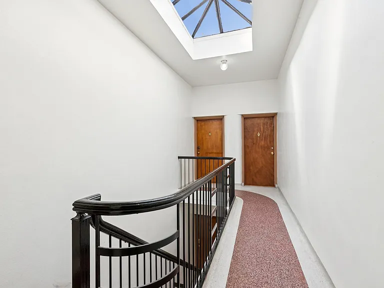 6200 N. Hoyne — Photo 18