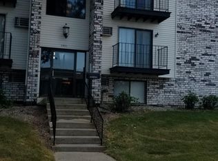 5910 16th St APT G3, Mount Pleasant, WI 53406