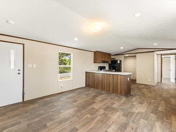 5th image of 2307 Cedarwood Trl