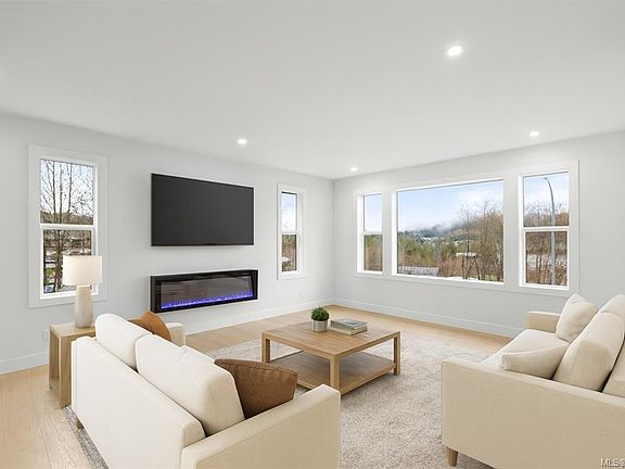 2nd image of 276 Tal Rd