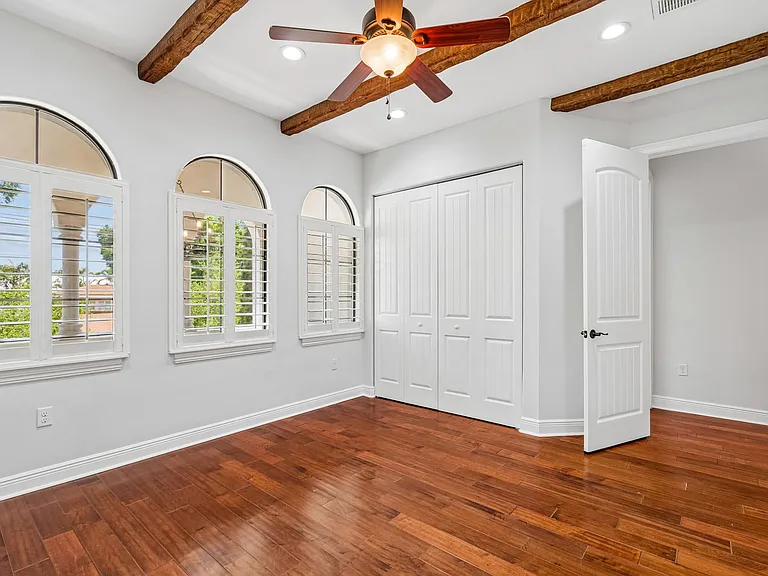 3917 W Barcelona St — Photo 27
