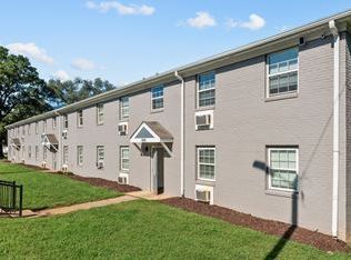 1410 Brewer Rd #1420-C, Winston Salem, NC 27127