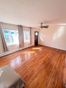 245 Ackerman St, Central Islip, NY, 11722
