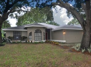 1666 Palomino Dr, Tarpon Springs, FL 34689