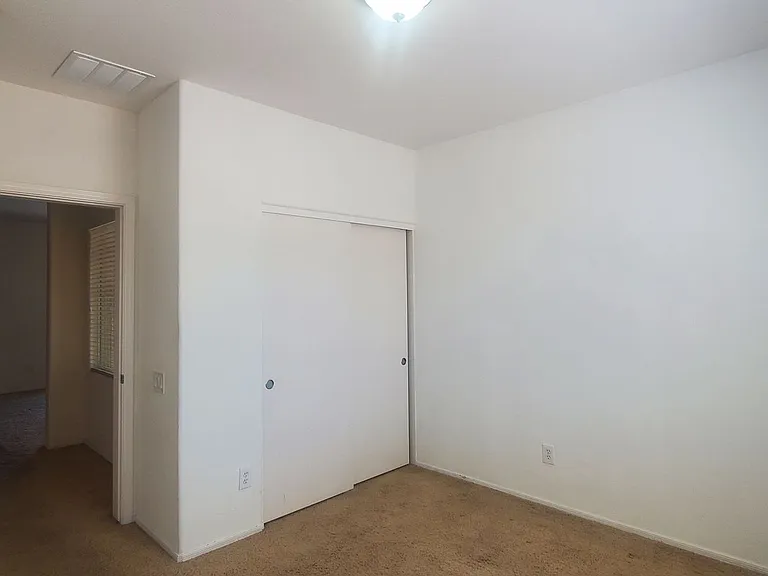 6868 Sky Pointe Dr #2008 — Photo 33