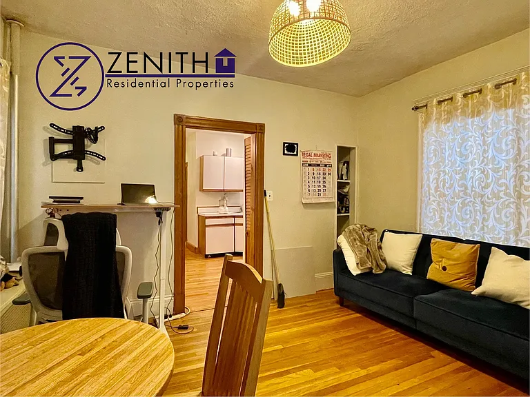 74 Phillips St #2 — Photo 1