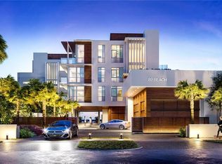 84 Avenida Veneccia #305, Sarasota, FL 34242