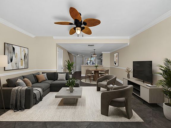 5th image of 1100 E Jeffrey Street