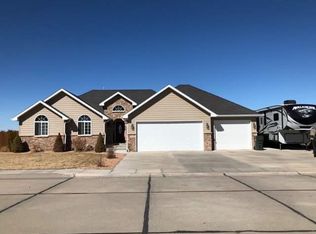 206 Virginia Ln, Sidney, NE 69162