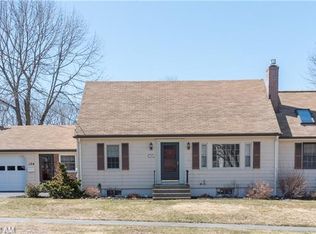 134 Curtis Rd, Portland, ME 04103