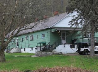 23 Daisy Ln, Daisytown, PA 15427