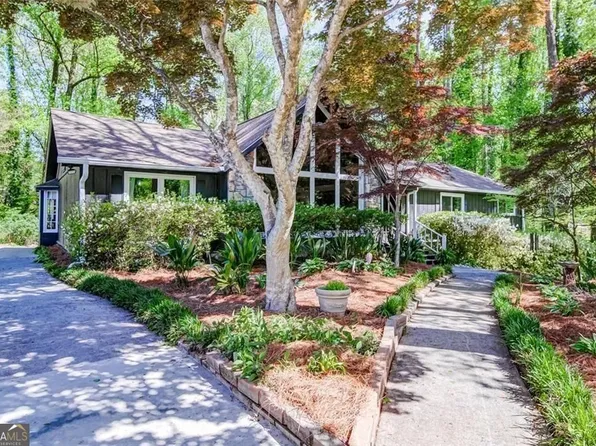 4587 Town Crier Rd SW, Lilburn, GA 30047