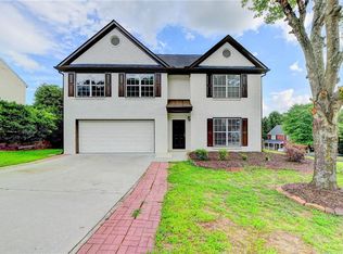 785 Castlebrooke Way, Lawrenceville, GA 30045
