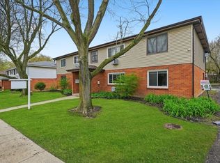 387 Poplar Ave #2, Antioch, IL 60002