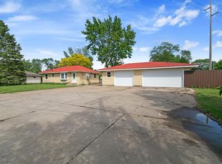 11601 Crooked Lake Blvd NW, Coon Rapids, MN 55433