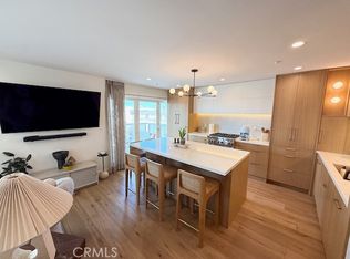 3302 Manhattan Ave, Manhattan Beach, CA 90266