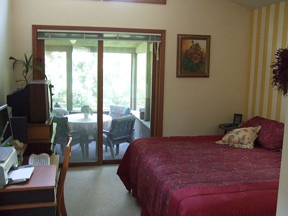 Master Suite w/exit to 3 Season Porch