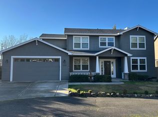 200 Fieldbrook Ct, Medford, OR