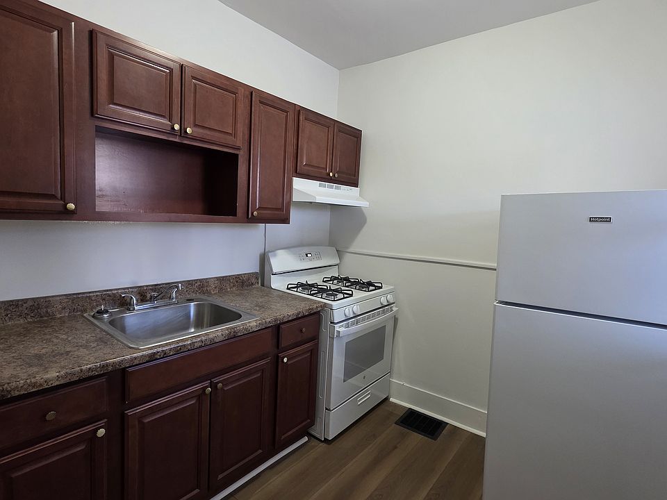 1st image of 269 Norton St #B