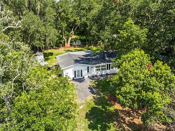 2nd image of 3261 TIGER HOLE Road