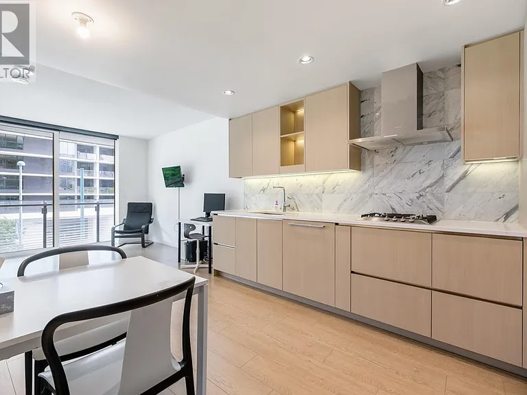 89 Nelson St #412 — Photo 5