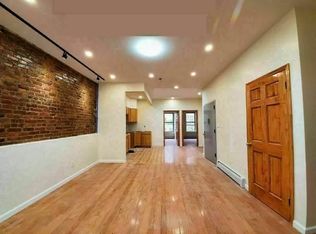 1673 Grove St #2F, Ridgewood, NY 11385