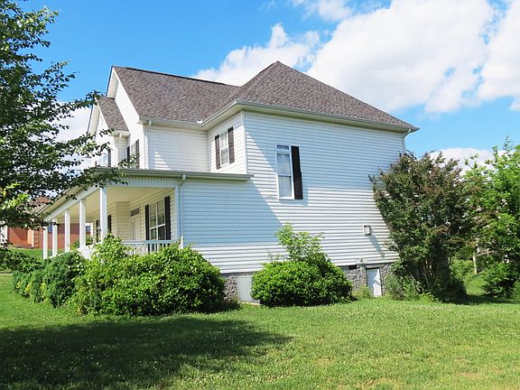 3rd image of 6340 Stillglen Ln