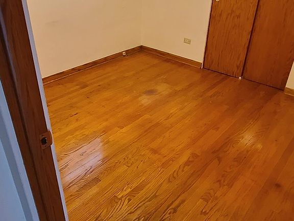 3rd image of 3005 N Nashville Ave #1
