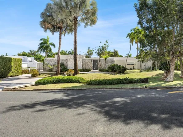 77 ORQUIDEA ST, SANTA MARIA, SAN JUAN, PR 00927