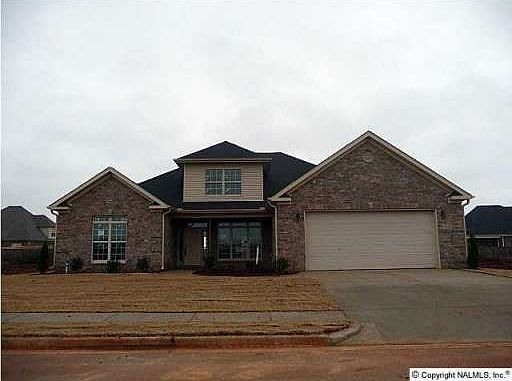 2nd image of 112 Woodvale Dr