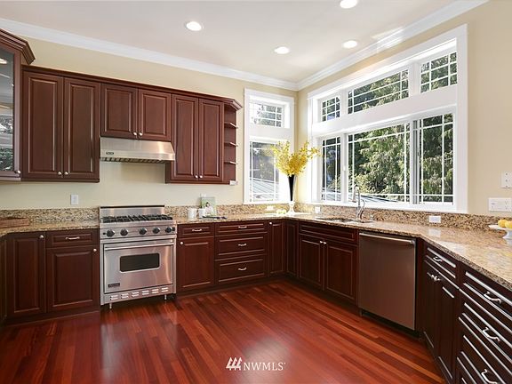 4th image of 5813 123rd Street NW #28