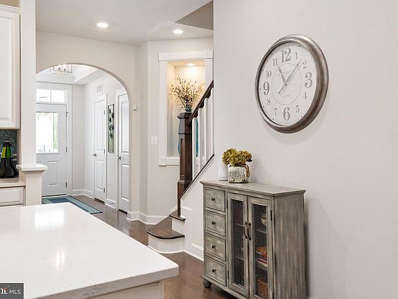 3rd image of 3077 Spring Peeper Ct