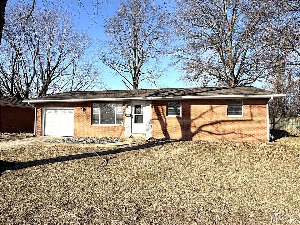1st image of 2609 Angela Dr