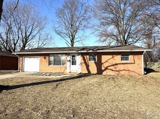 2609 Angela Dr, Granite City, IL 62040