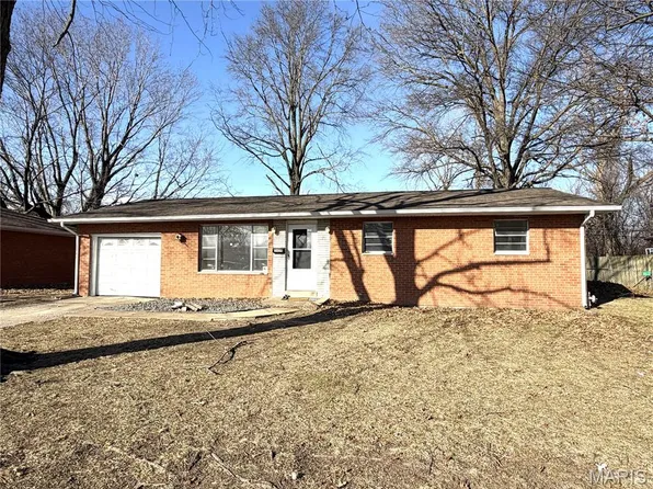2609 Angela Dr, Granite City, IL 62040