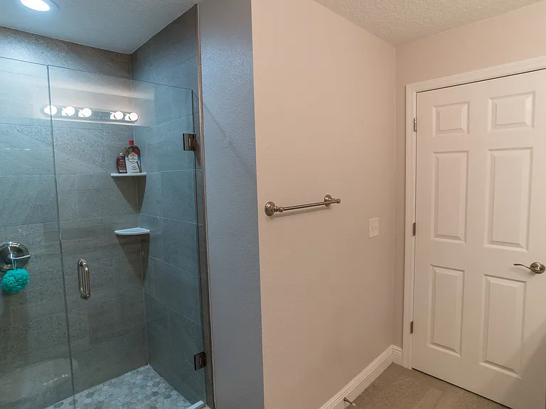 1517 N Grandview St #1 — Photo 73