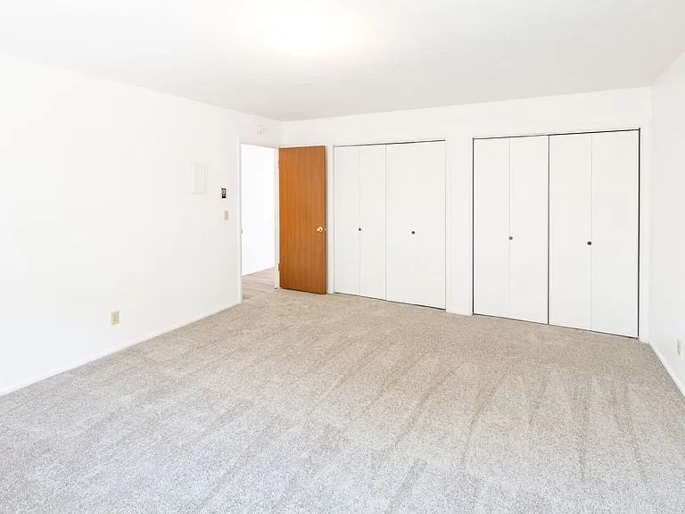 716 S Saturn Ave #1-4 — Photo 10