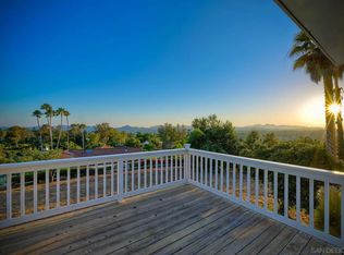 2456 Summit Dr, Escondido, CA 92025