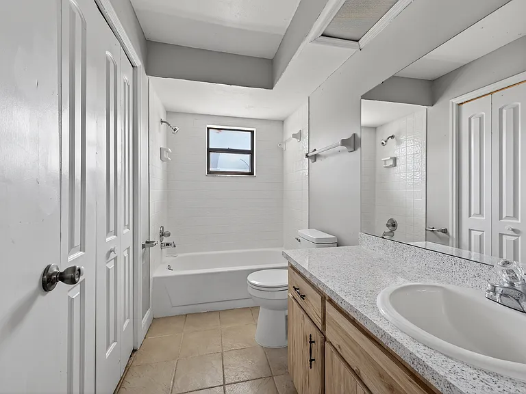 2639 Lantana Ln #2641 — Photo 1