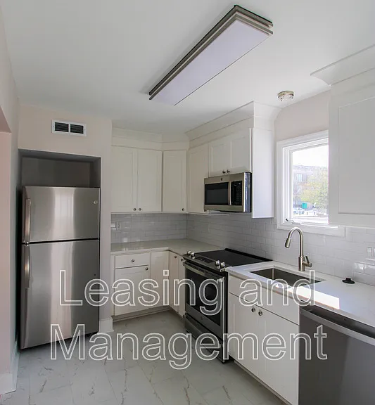 25 Ashley Ave — Photo 10