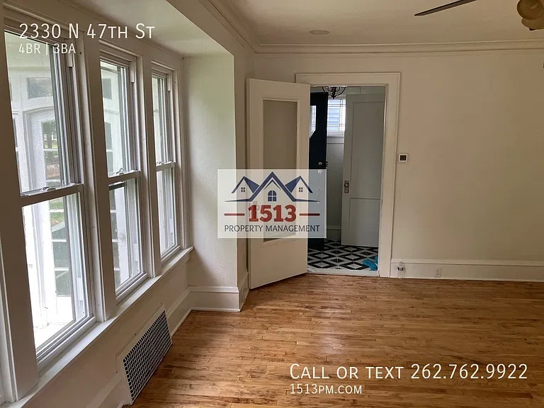 2330 N 47th St — Photo 3