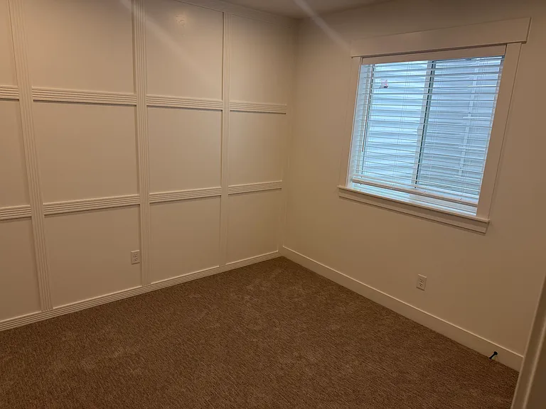 50 N Scarlet Maple Rd #BASEMENT — Photo 7